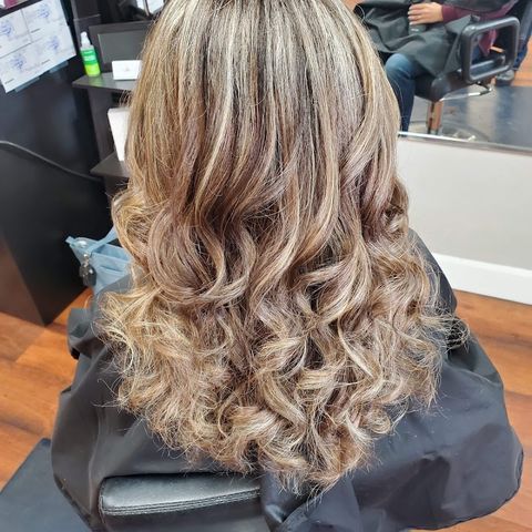 Cutting Edge, beauty salon in Klamath Falls, OR